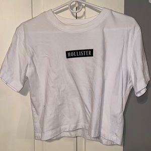 Women’s Hollister crop top